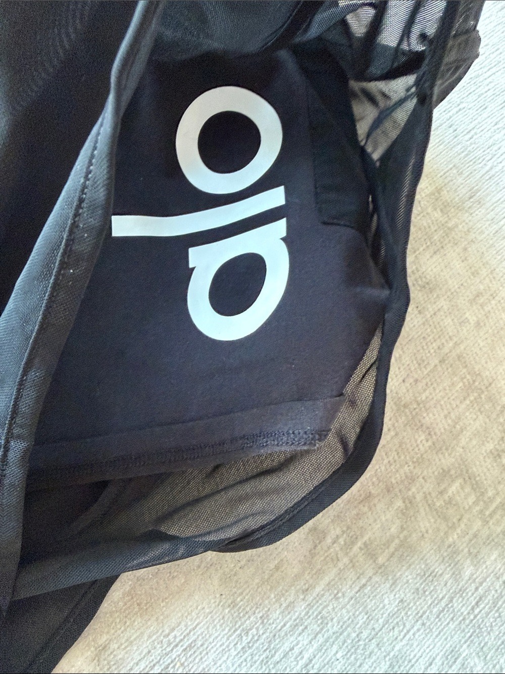 ALO Yoga Black Shorts Medium - Picture 3 of 4